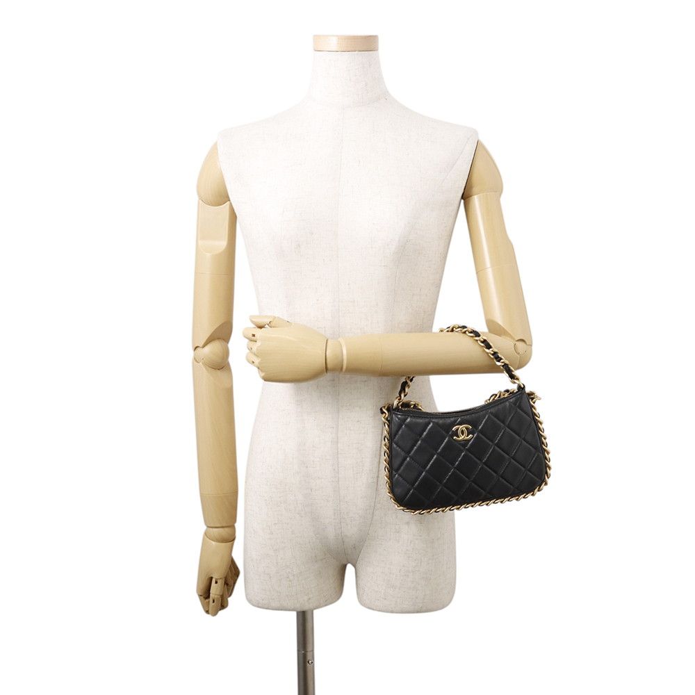 Chanel Chain Shoulder Bag Quilted CC Logo Lambskin Black — view 4