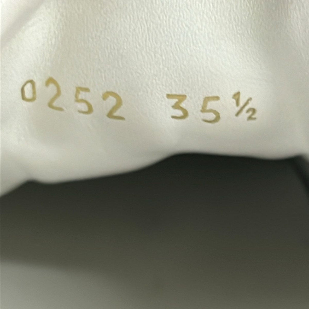 Louis Vuitton Sneakers 35.5 Time Out Line Star Print White Black Brown Monogram — view 6