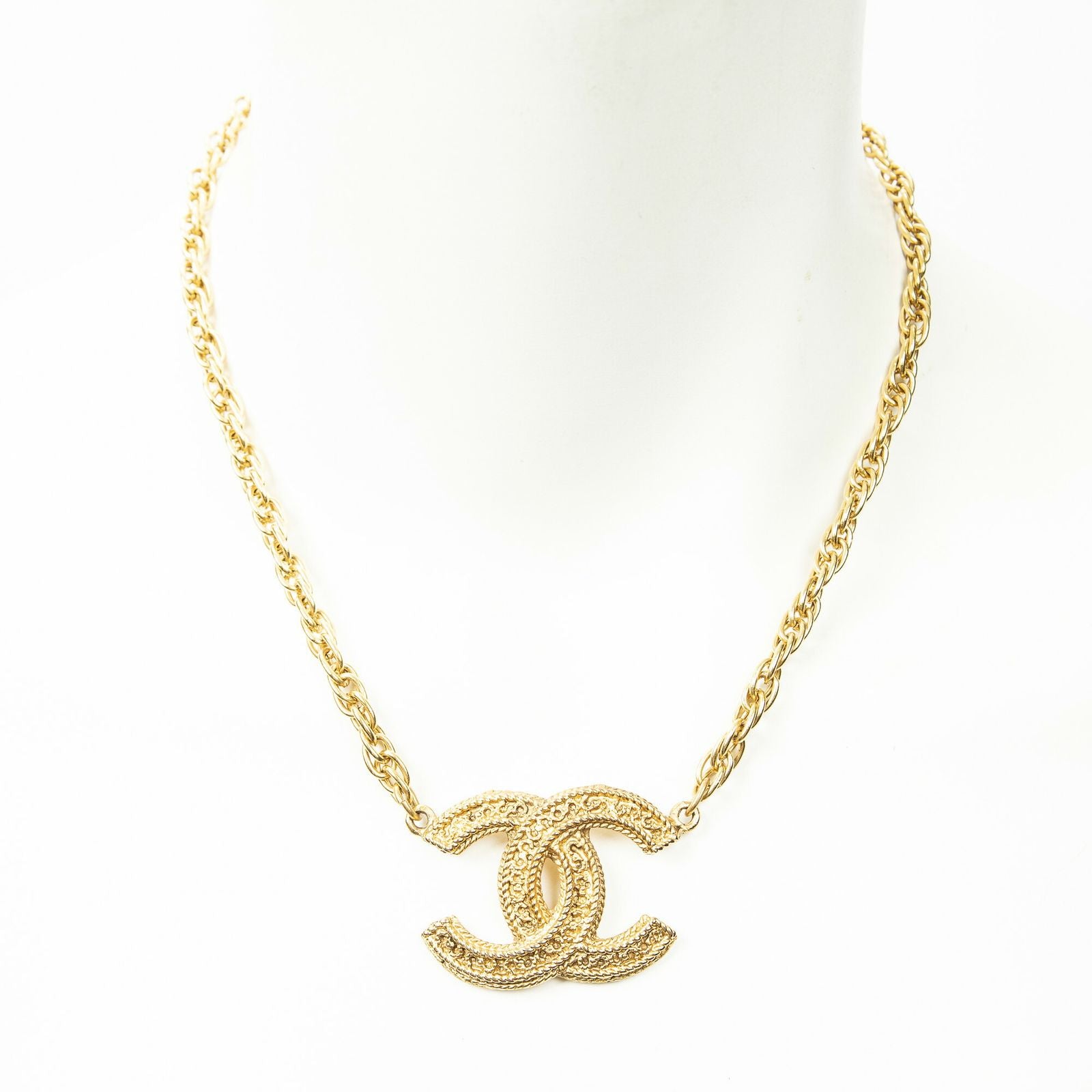 Chanel CC Logo Pendant Chain Necklace Gold Plated