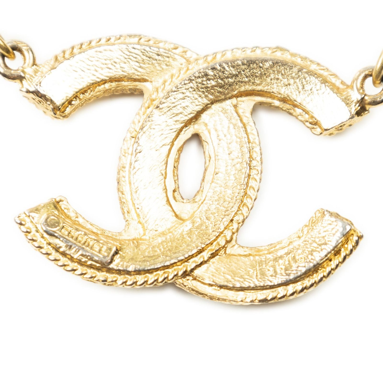 Chanel CC Logo Pendant Chain Necklace Gold Plated — view 3