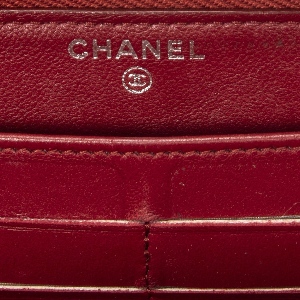 Chanel Timeless Zip Around Wallet Red Quilted Lambskin Leather — view 5