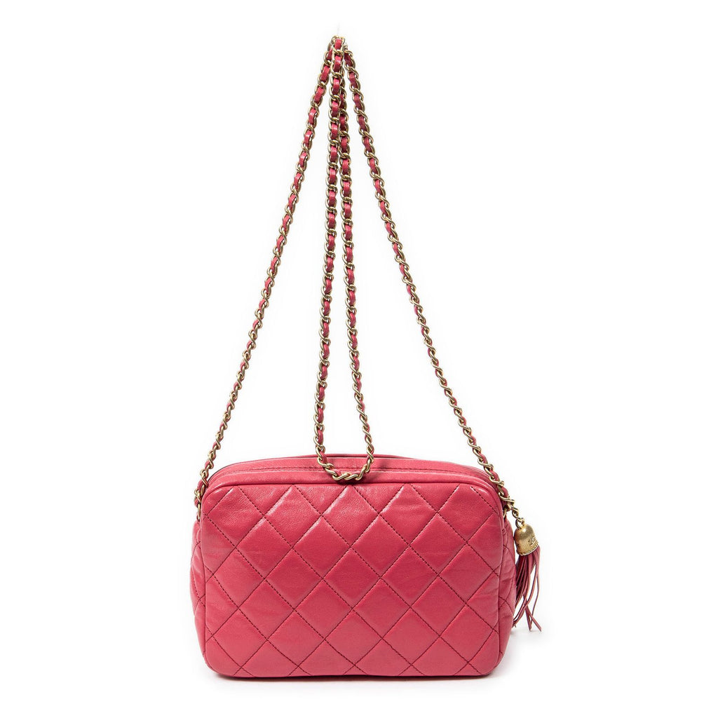 Chanel CC Logo Fringe Chain Shoulder Fuchsia Pink Quilted Lambskin Leather — view 5