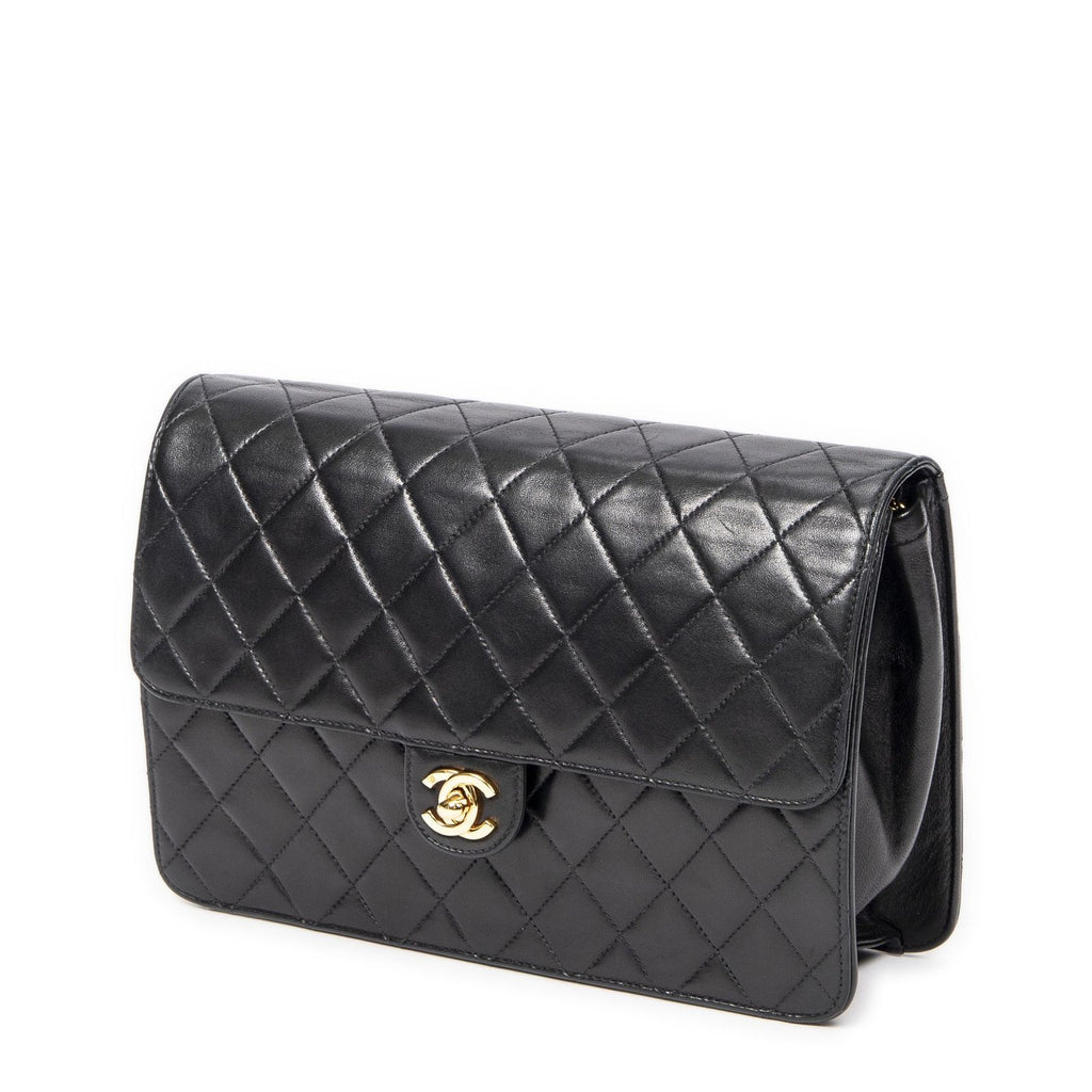 Chanel Vintage Pushlock Straight Flap Black Quilted Lambskin Leather — view 2