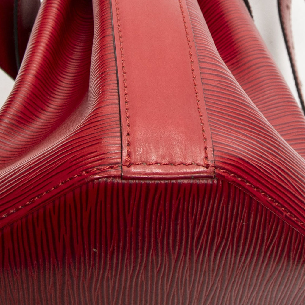 Louis Vuitton Sac Deportred Epi Messenger — view 7