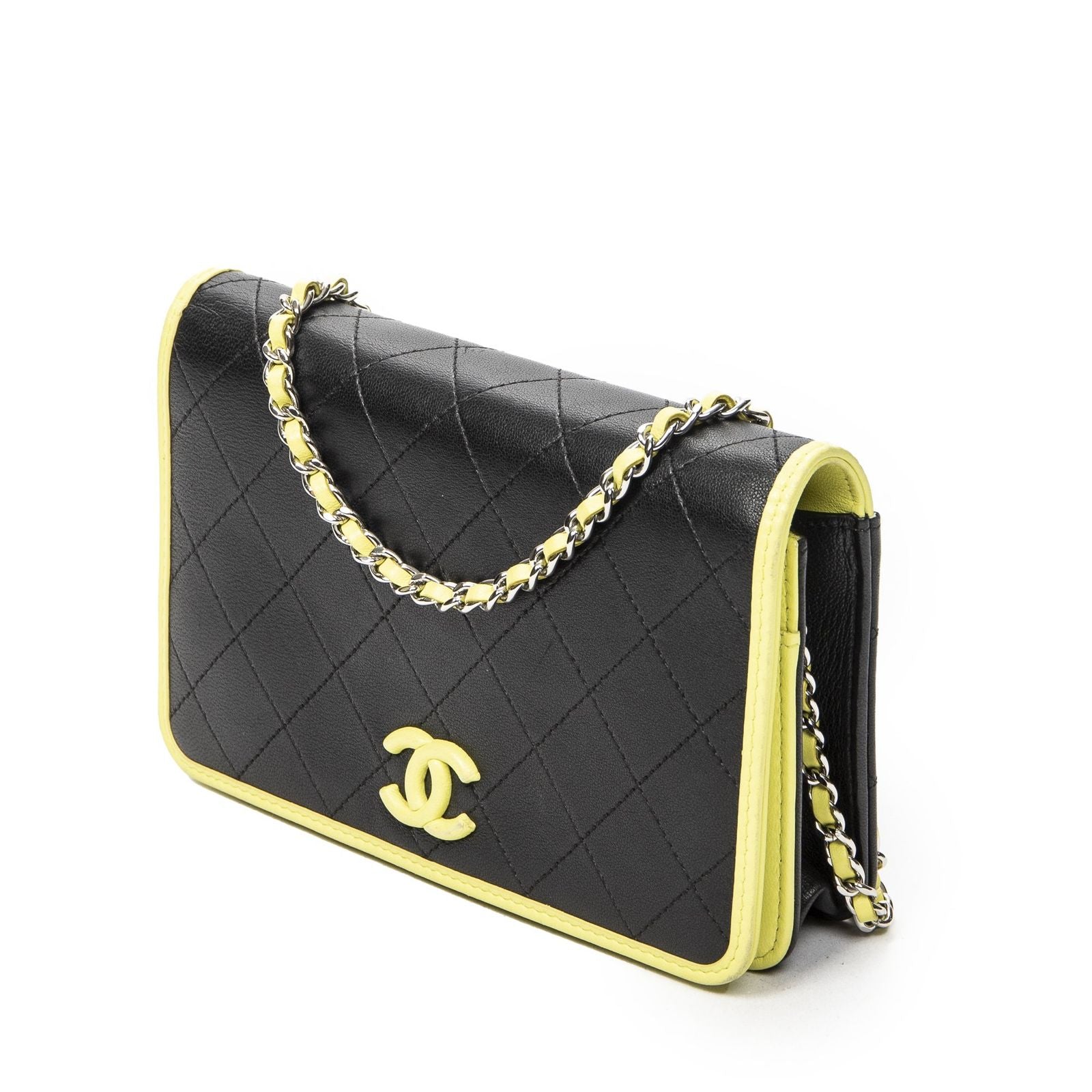 Chanel CC Wallet on Chain Black Quilted Lambskin Leather — view 2