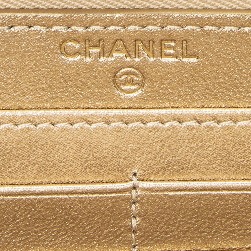 Chanel L-gusset Zip Wallet Metallic Gold Quilted Lambskin Leather — view 5