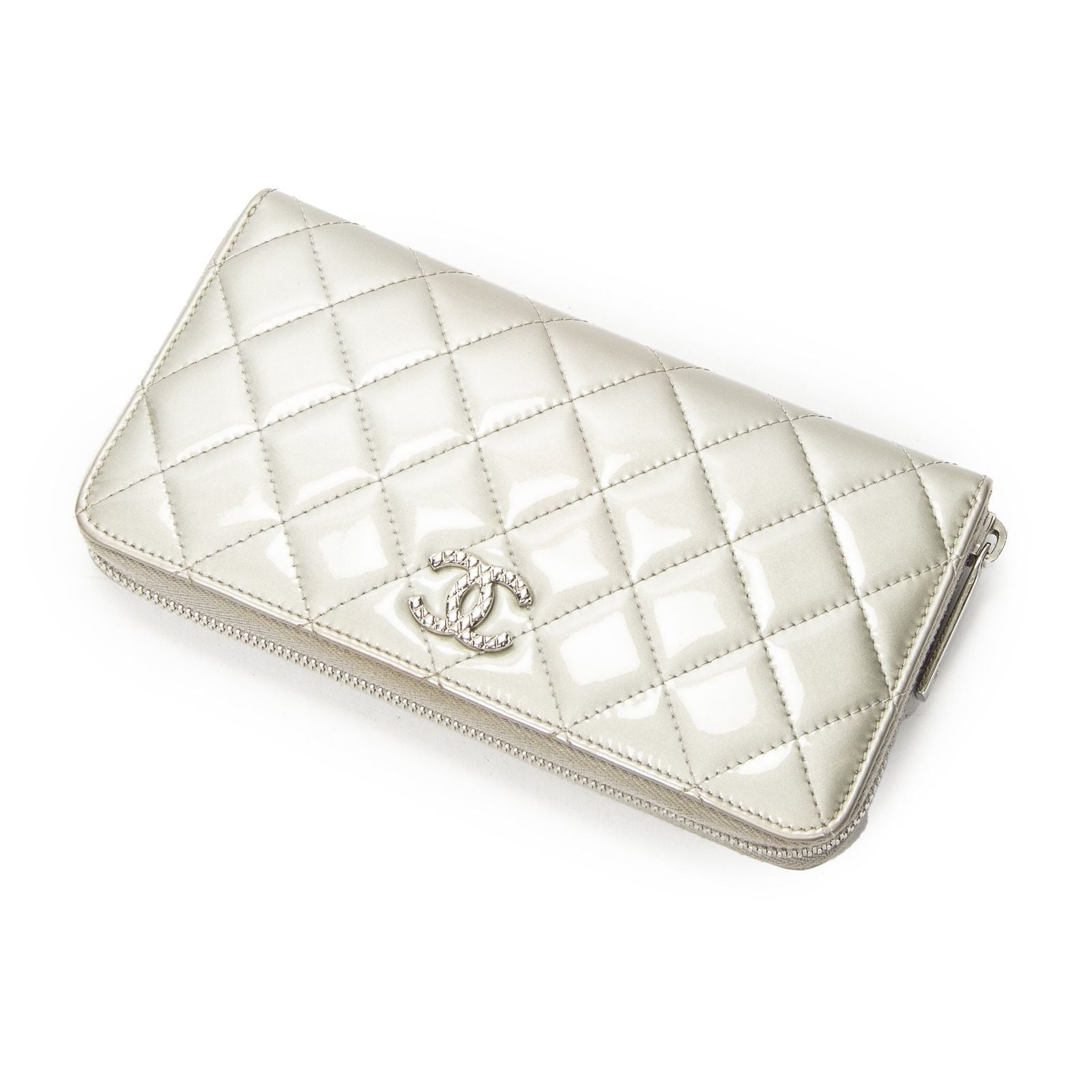 Chanel L-gusset Zip Wallet Gray Quilted Patent Leather