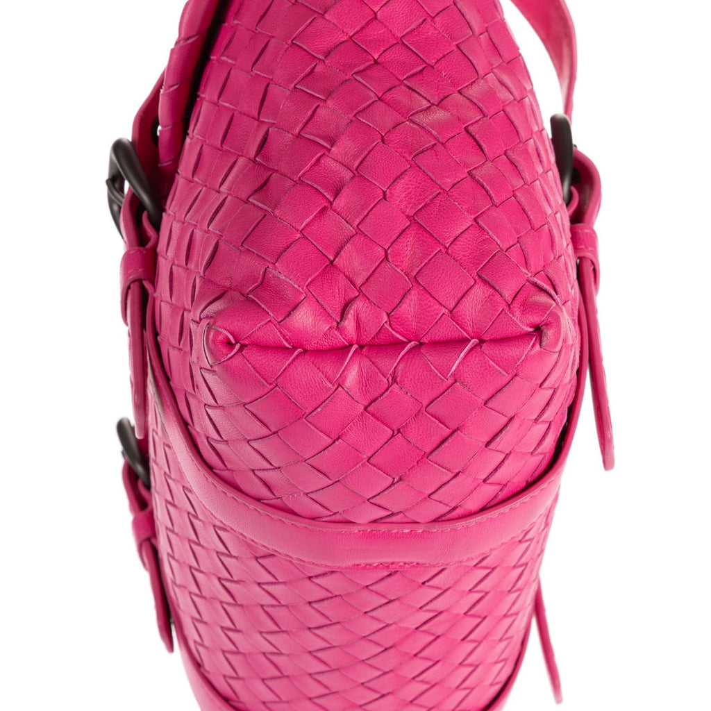 Bottega Veneta Flap Messenger Pink Intrecciato Leather — view 8