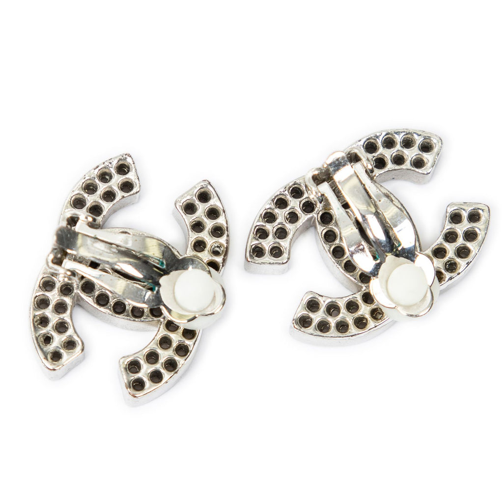 Chanel CC Logo Round Clip Type Earrings Silver Plated — view 2