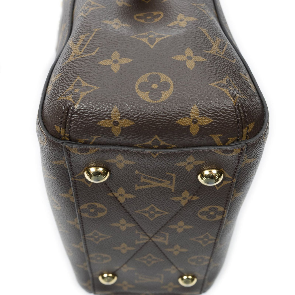 Louis Vuitton Montaigne Brown Monogram Canvas Messenger — view 8