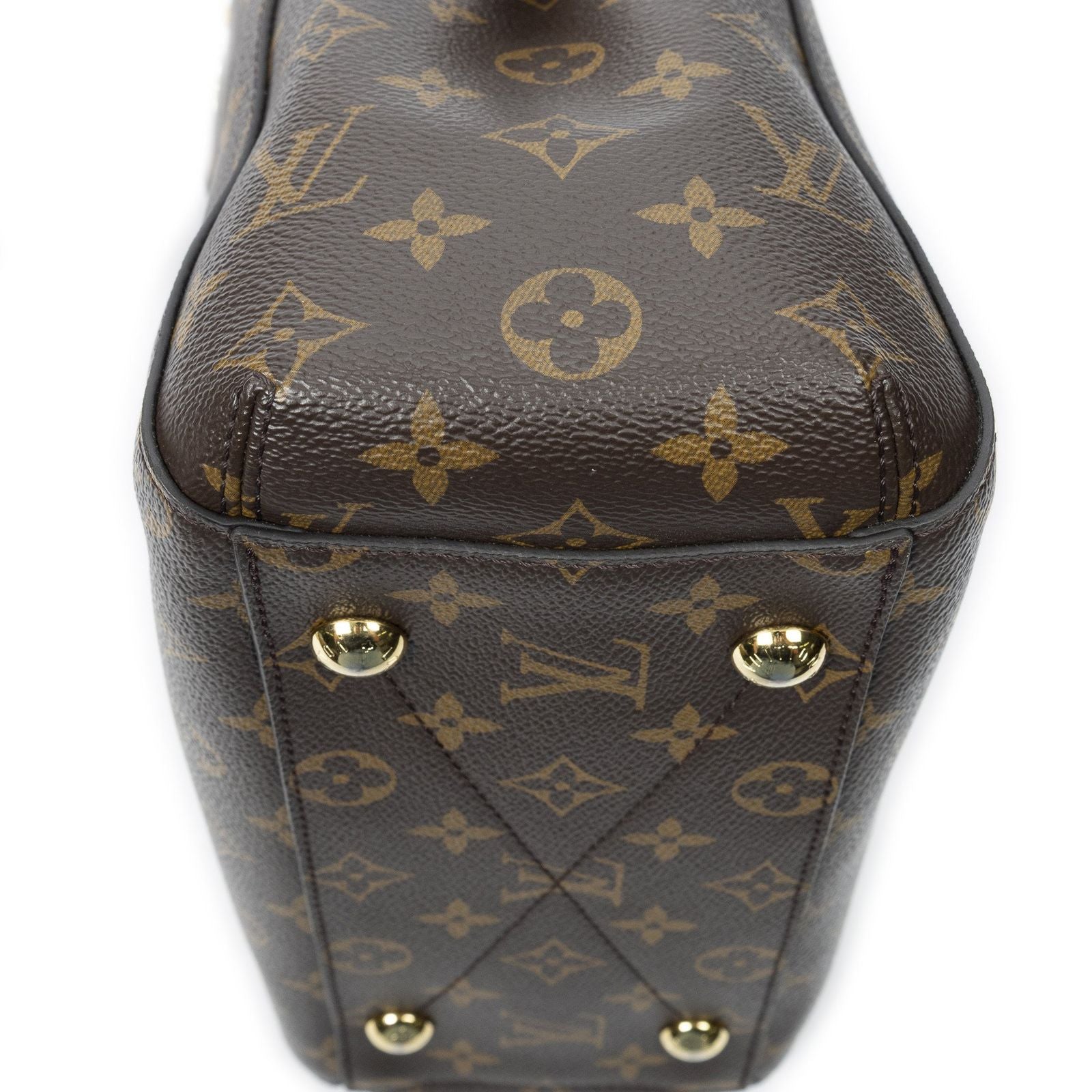 Louis Vuitton Montaigne Brown Monogram Canvas Messenger — view 8