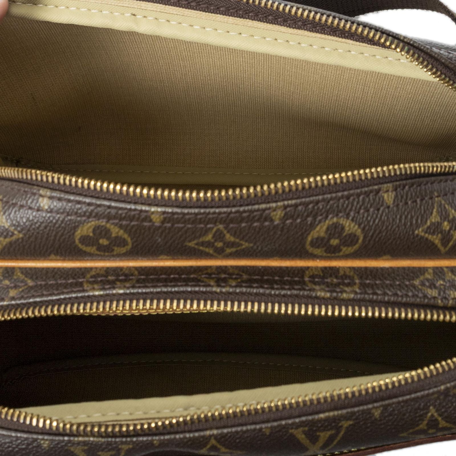 Louis Vuitton Reporter Brown Monogram Canvas Messenger — view 9