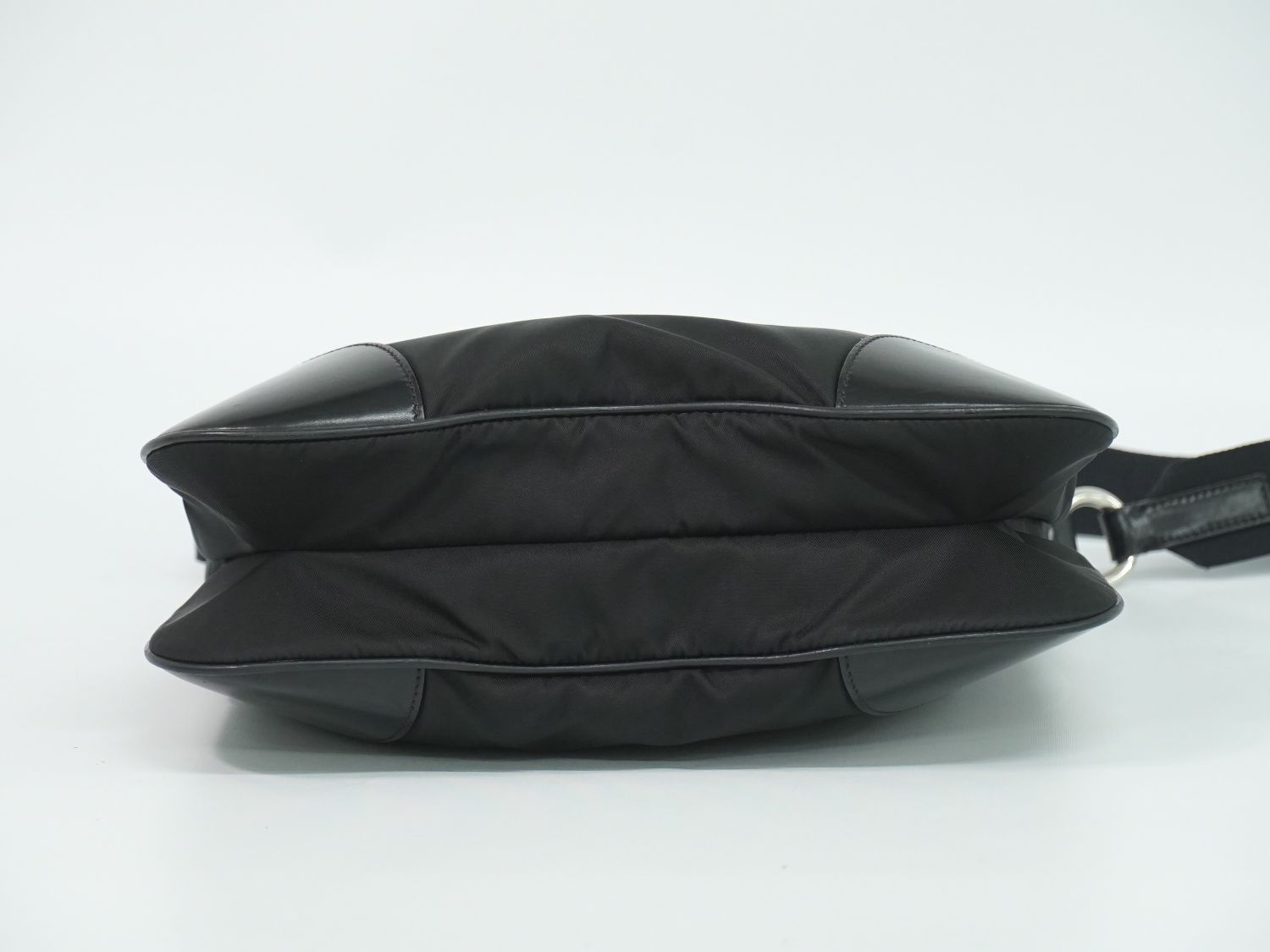 Prada Nylon Shoulder Bag Pochette Black — view 3