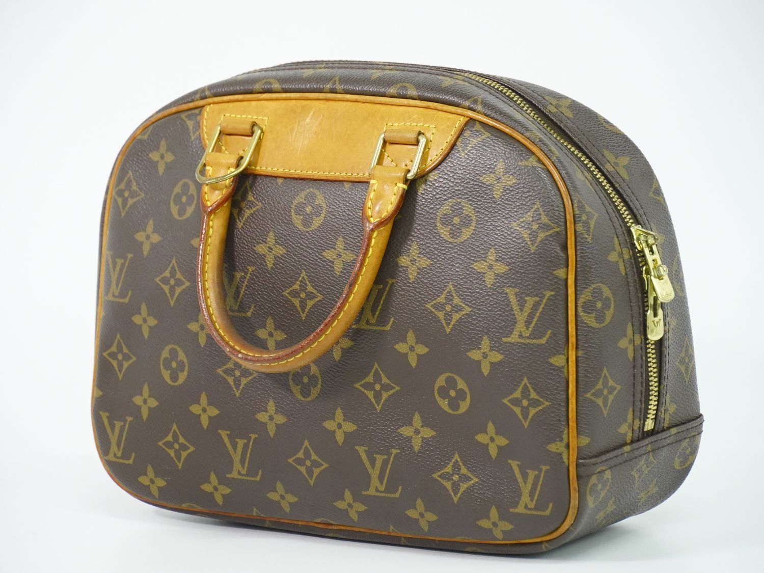 Louis Vuitton LV Trouville Monogram Handbag Brown — view 2
