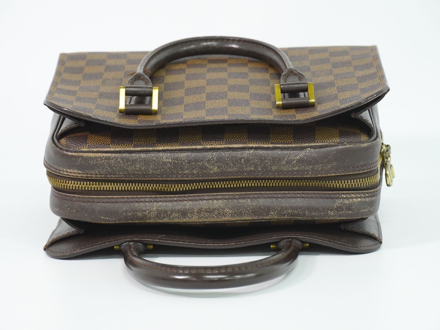 Louis Vuitton LV Triana Damier Ebene Handbag Brown — view 5
