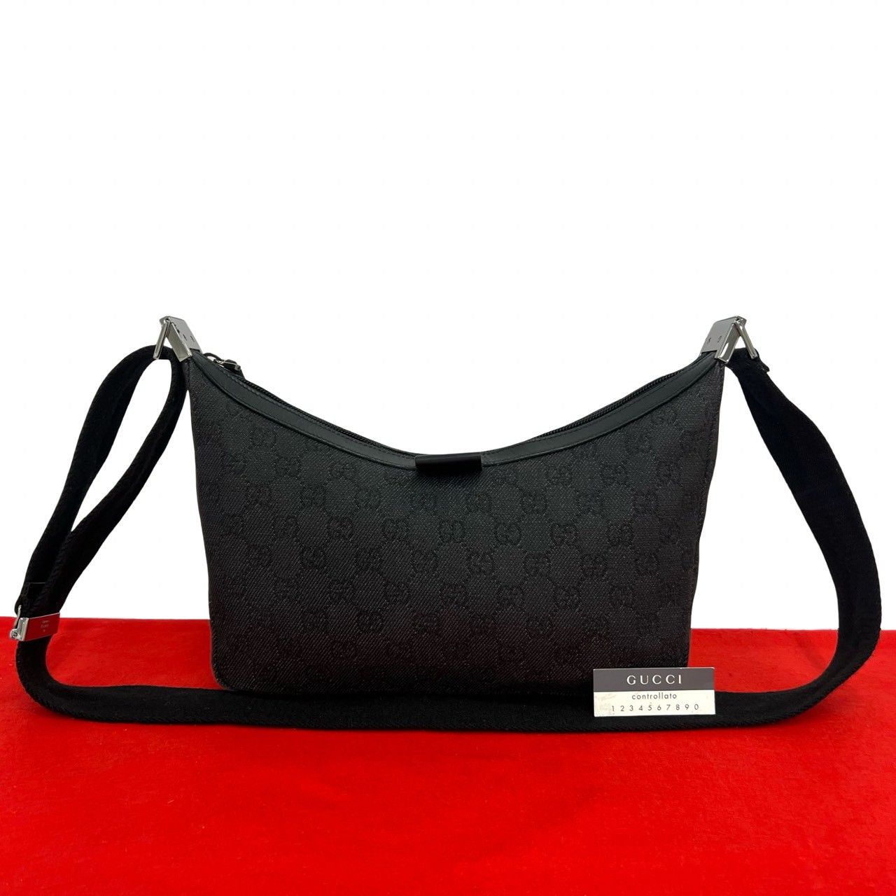 Gucci GG Canvas Pattern Logo Leather Shoulder Bag Pochette Crossbody Black