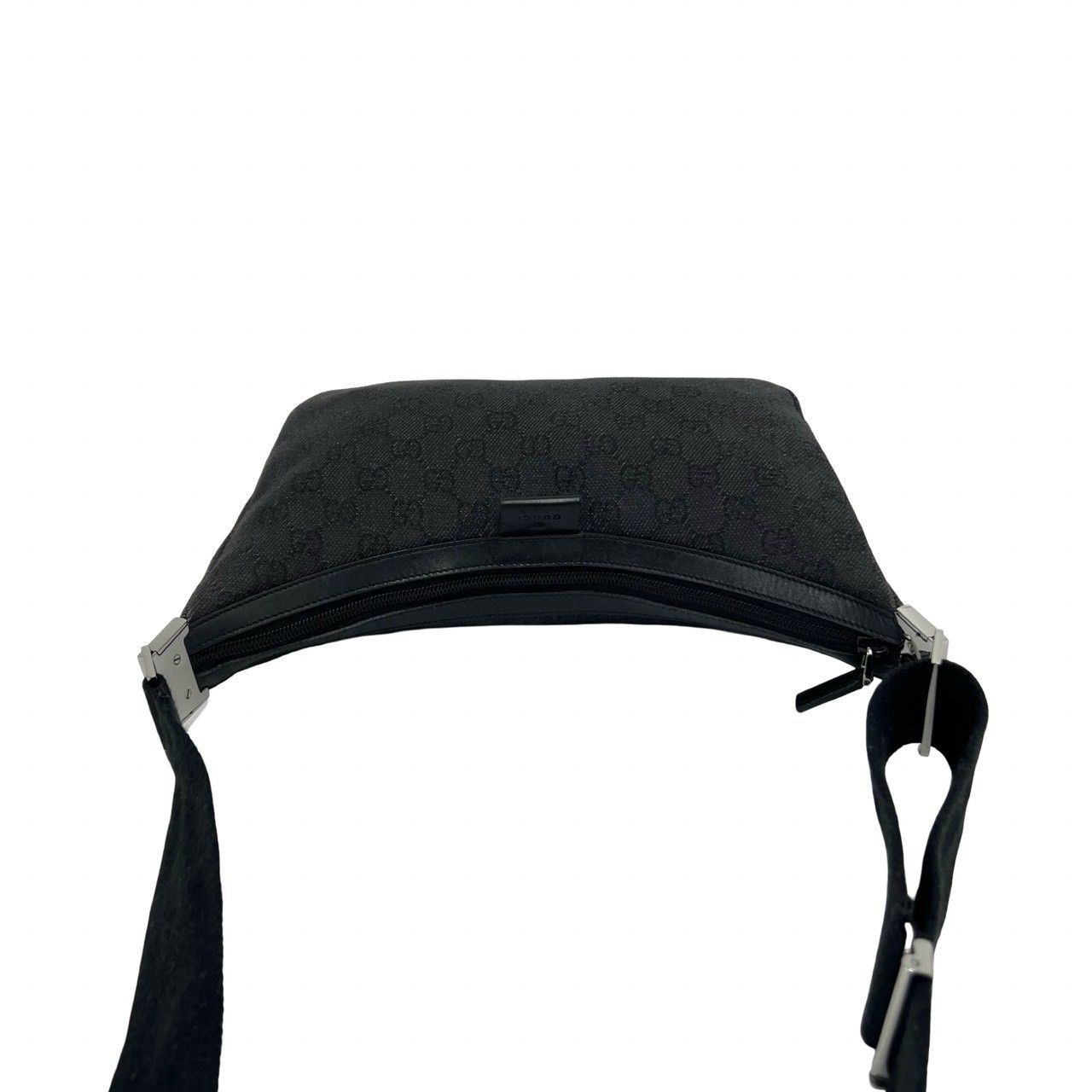 Gucci GG Canvas Pattern Logo Leather Shoulder Bag Pochette Crossbody Black — view 4