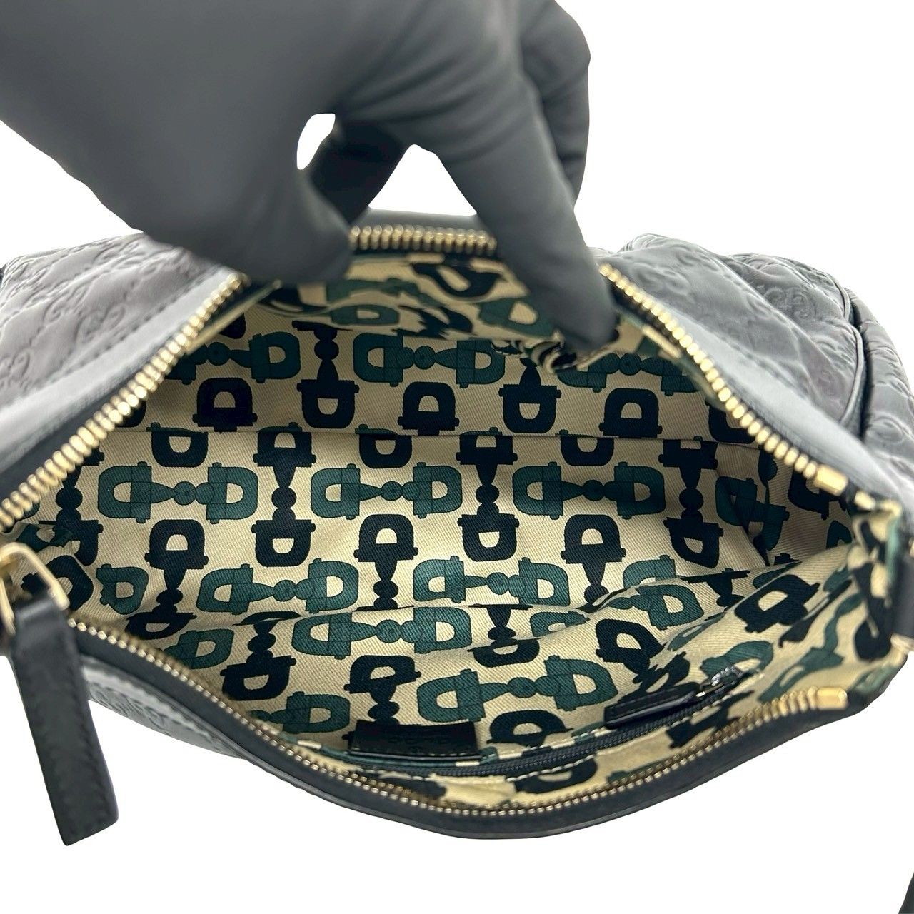 Gucci Guccissima Abbey GG Logo Pattern Leather Shoulder Bag Black — view 9