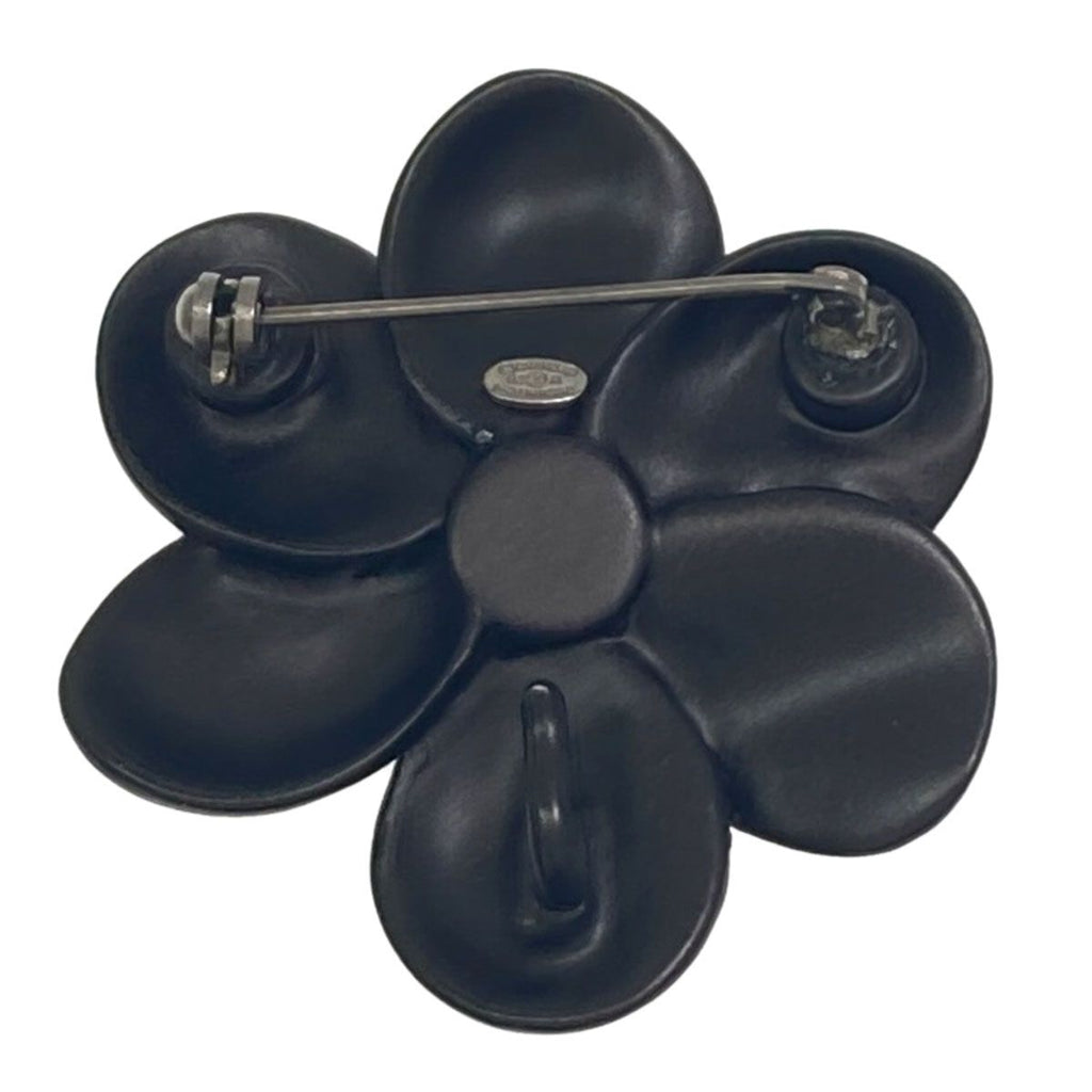 Chanel CC Logo Flower Motif Brooch Metal — view 2