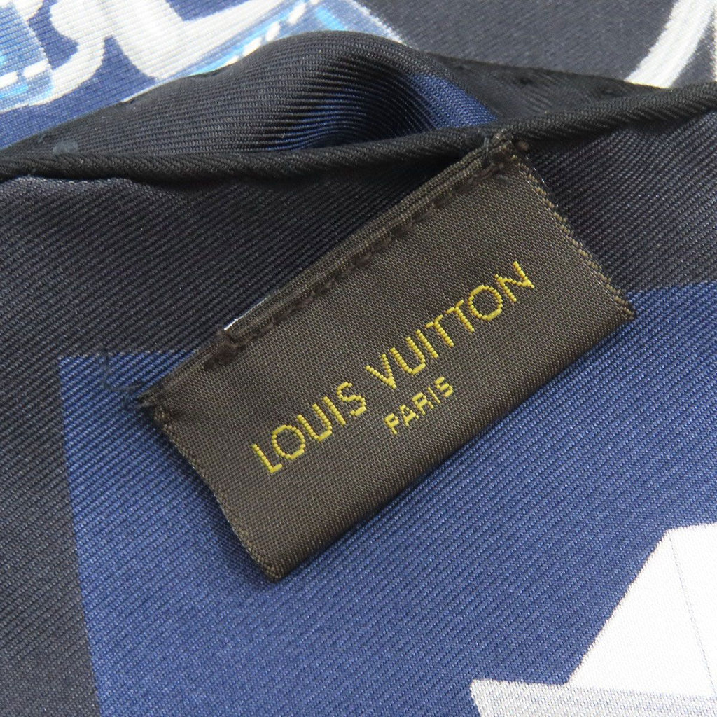 Louis Vuitton Carre Chain de Scarf Silk — view 6