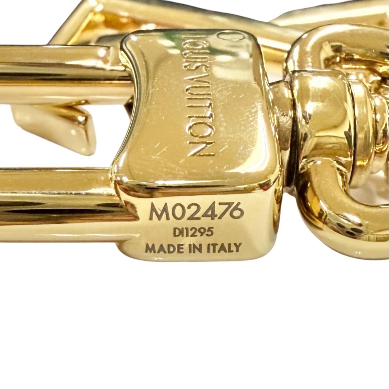 Louis Vuitton Murakami Monogram Back Charm Cherry Red Green Gold Keychain — view 7