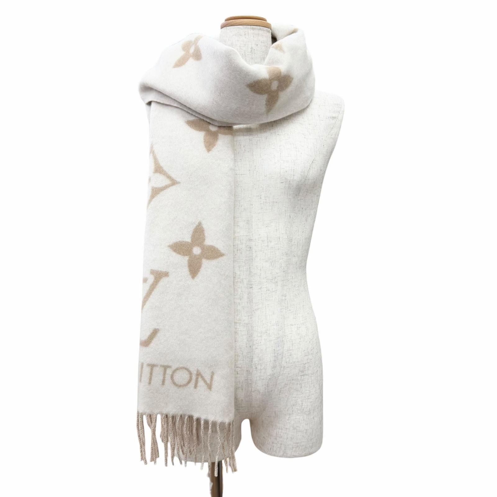 Louis Vuitton Scarf Reykjavik Cashmere Monogram Giant Pattern Shawl Beige — view 4