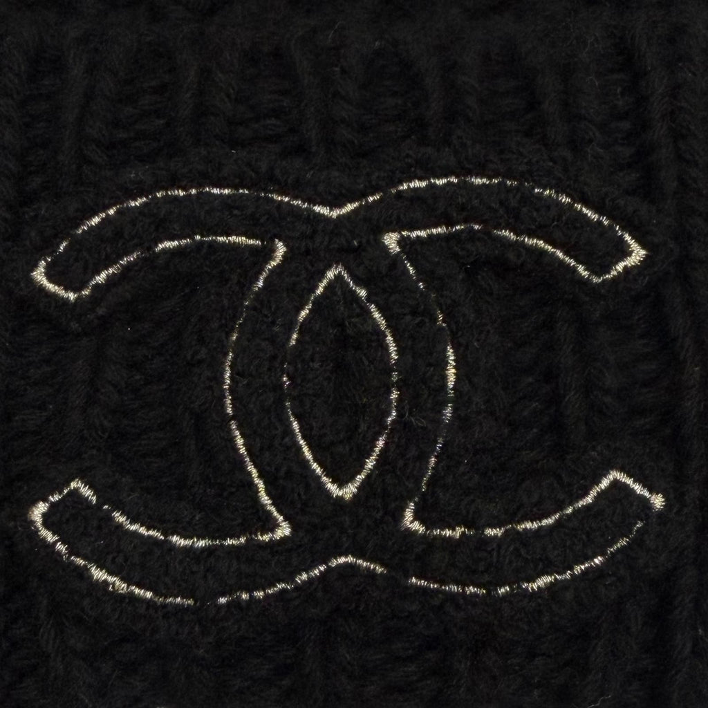 Chanel Cashmere CC Logo Hat Knit Cap Black — view 8