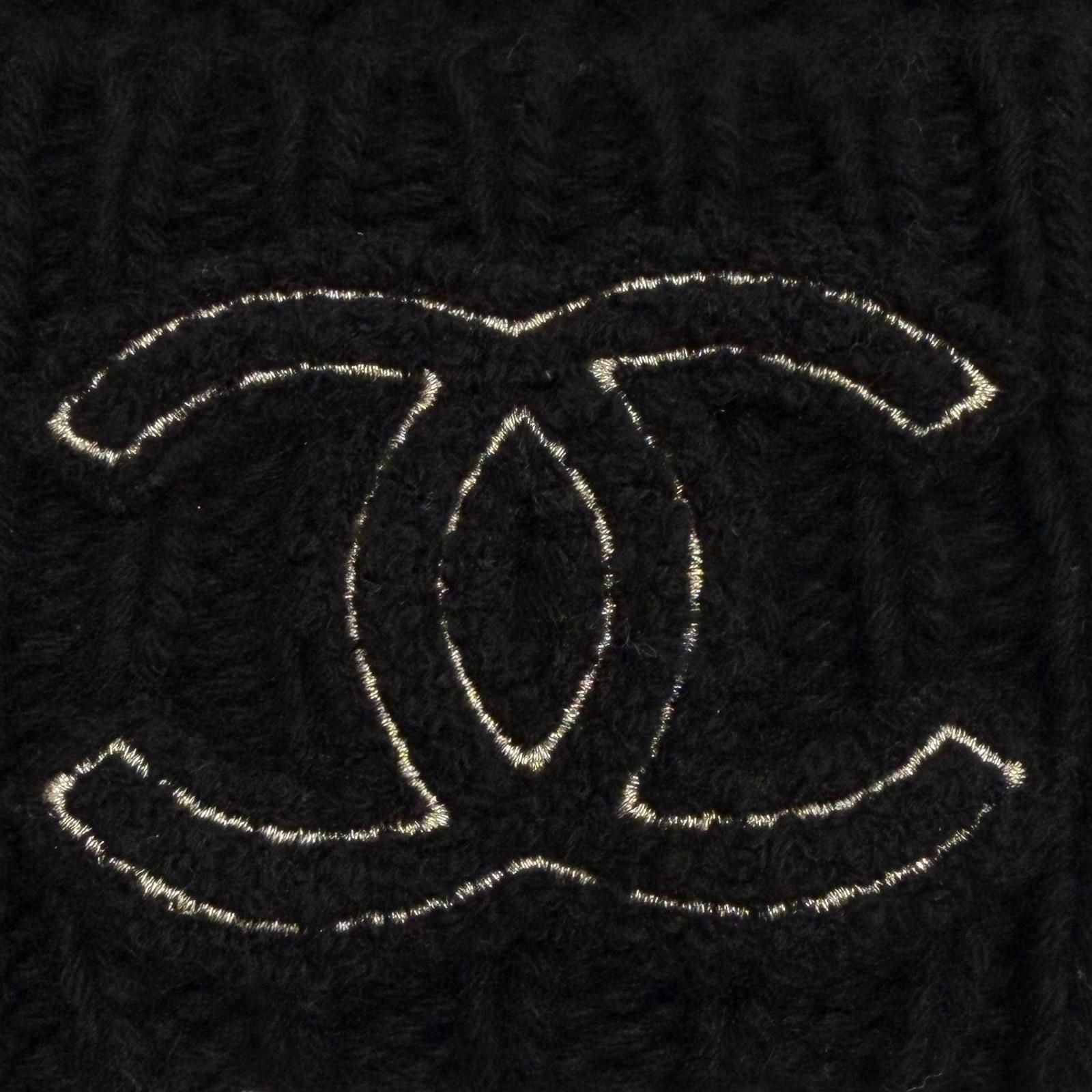 Chanel Cashmere CC Logo Hat Knit Cap Black — view 8