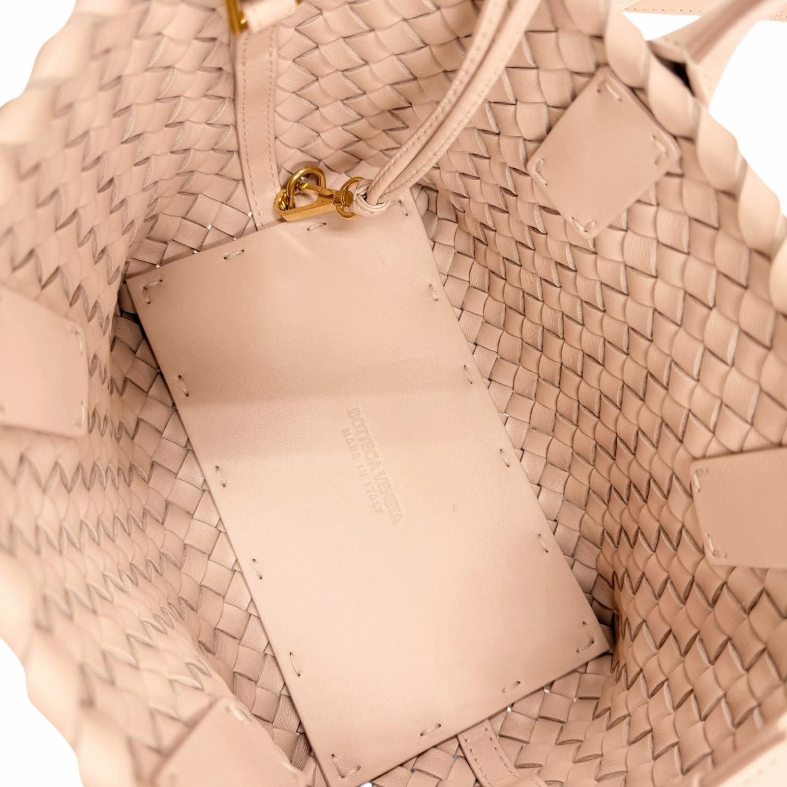 Bottega Veneta Mini Cover with Lambskin Pouch 2-Way Pink — view 9