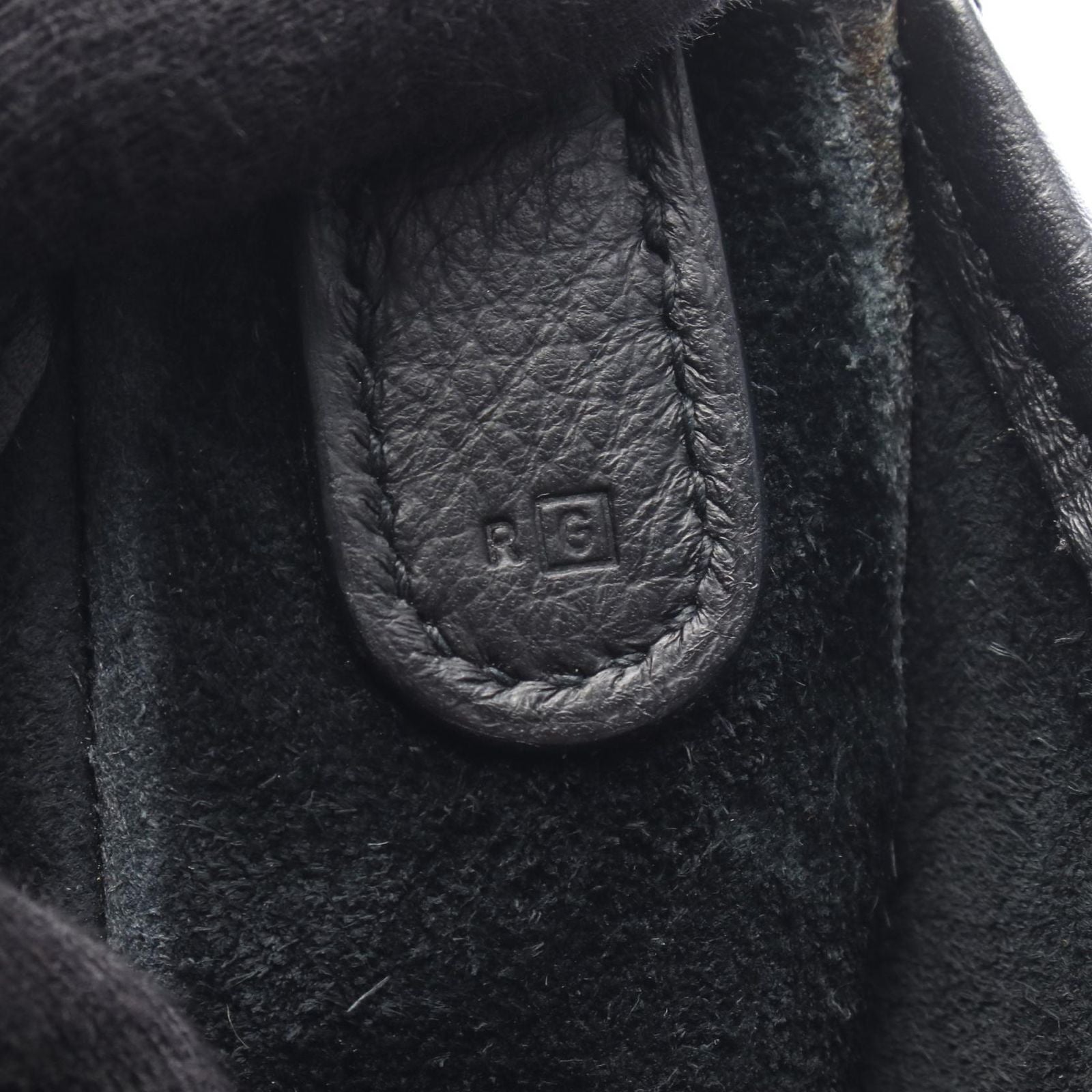 Hermes Shoulder Bag Evelyne 1 Anne GM Black — view 5