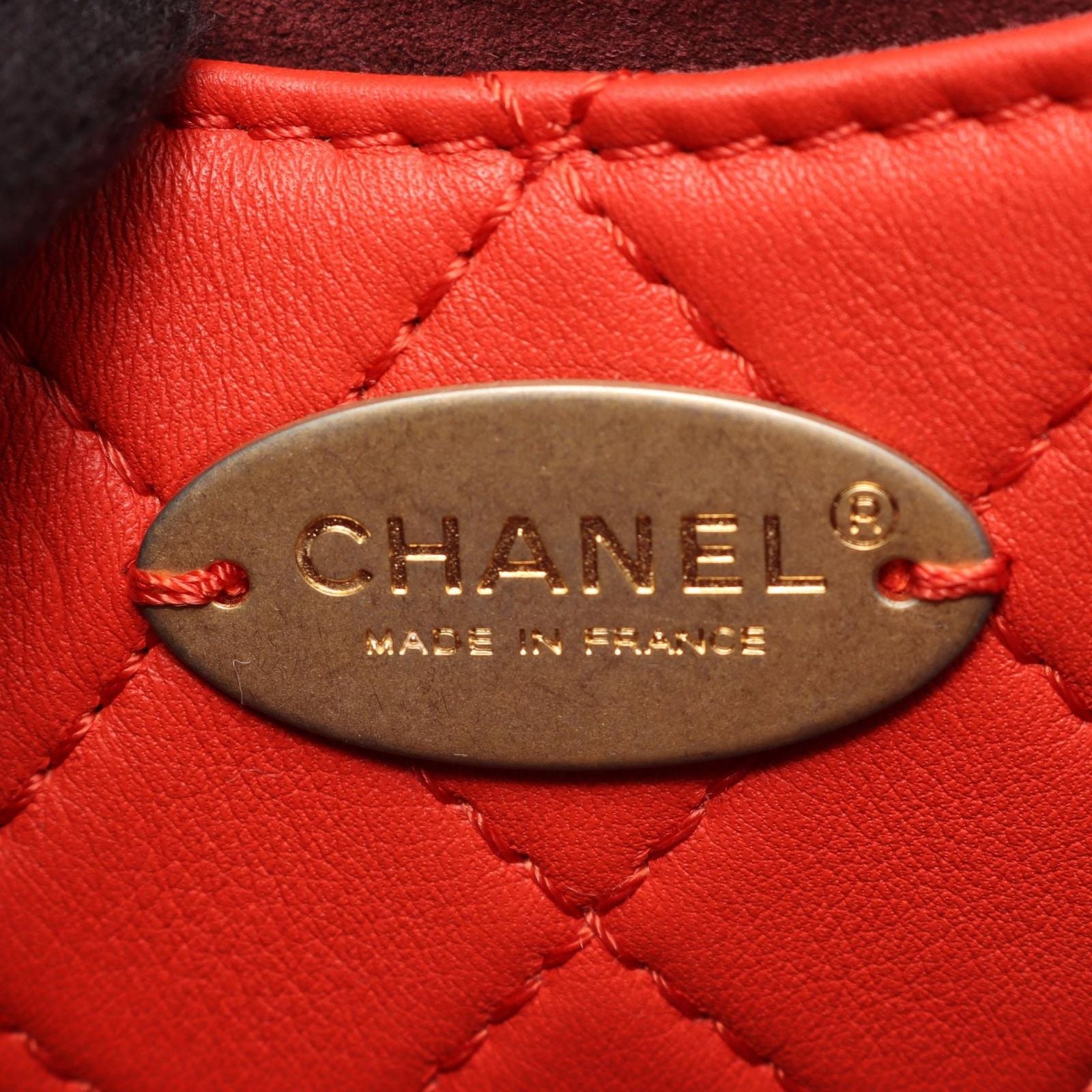 Chanel Shoulder Bag Quilted Orange Lambskin Mini Chain — view 4