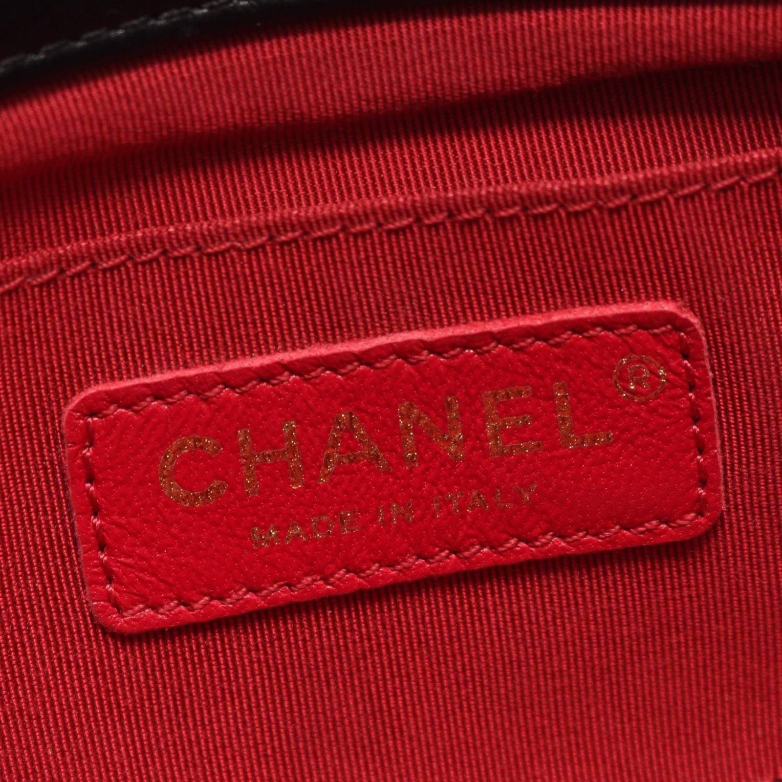 Chanel Shoulder Bag Quilted Black Lambskin Mini Pearl Chain — view 4