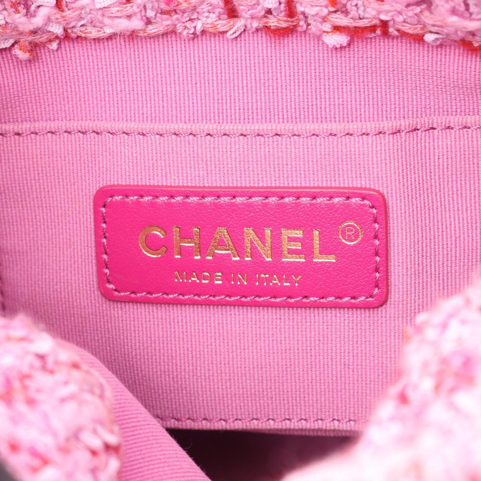Chanel Shoulder Bag Quilted Drawstring 2-Way Pink Fabric Small — view 4