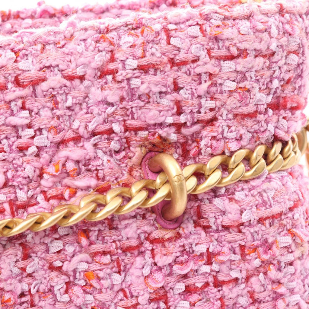 Chanel Shoulder Bag Quilted Drawstring 2-Way Pink Fabric Small — view 6