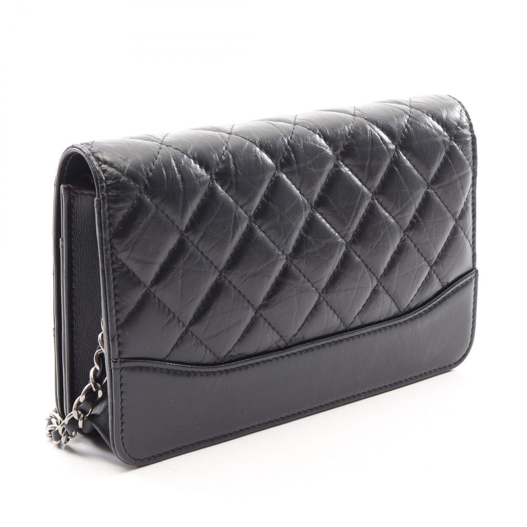 Chanel Shoulder Bag Gabriel de Black Quilted Chain Wallet — view 2