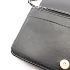 Chanel Shoulder Bag Gabriel de Black Quilted Chain Wallet — view 6