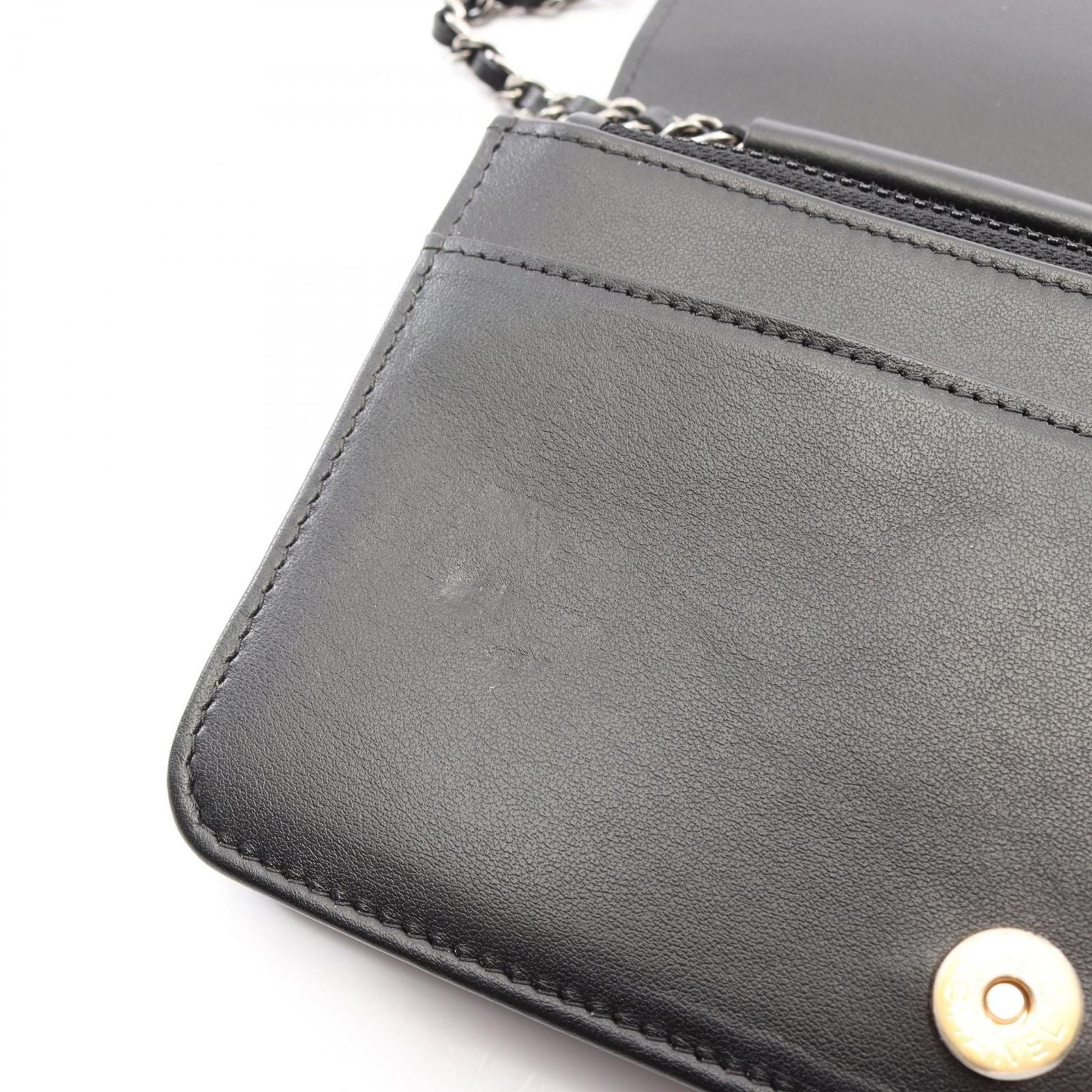 Chanel Shoulder Bag Gabriel de Black Quilted Chain Wallet — view 6