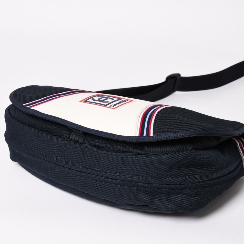 Chanel Sports Line Shoulder Bag CC Logo Navy Ivory Silver — view 7