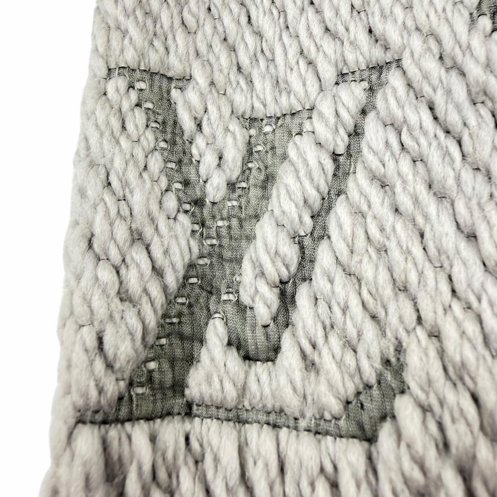 Louis Vuitton Echarpe Logo Mania Monogram Wool Silk Gripe Loulou Scarf — view 5