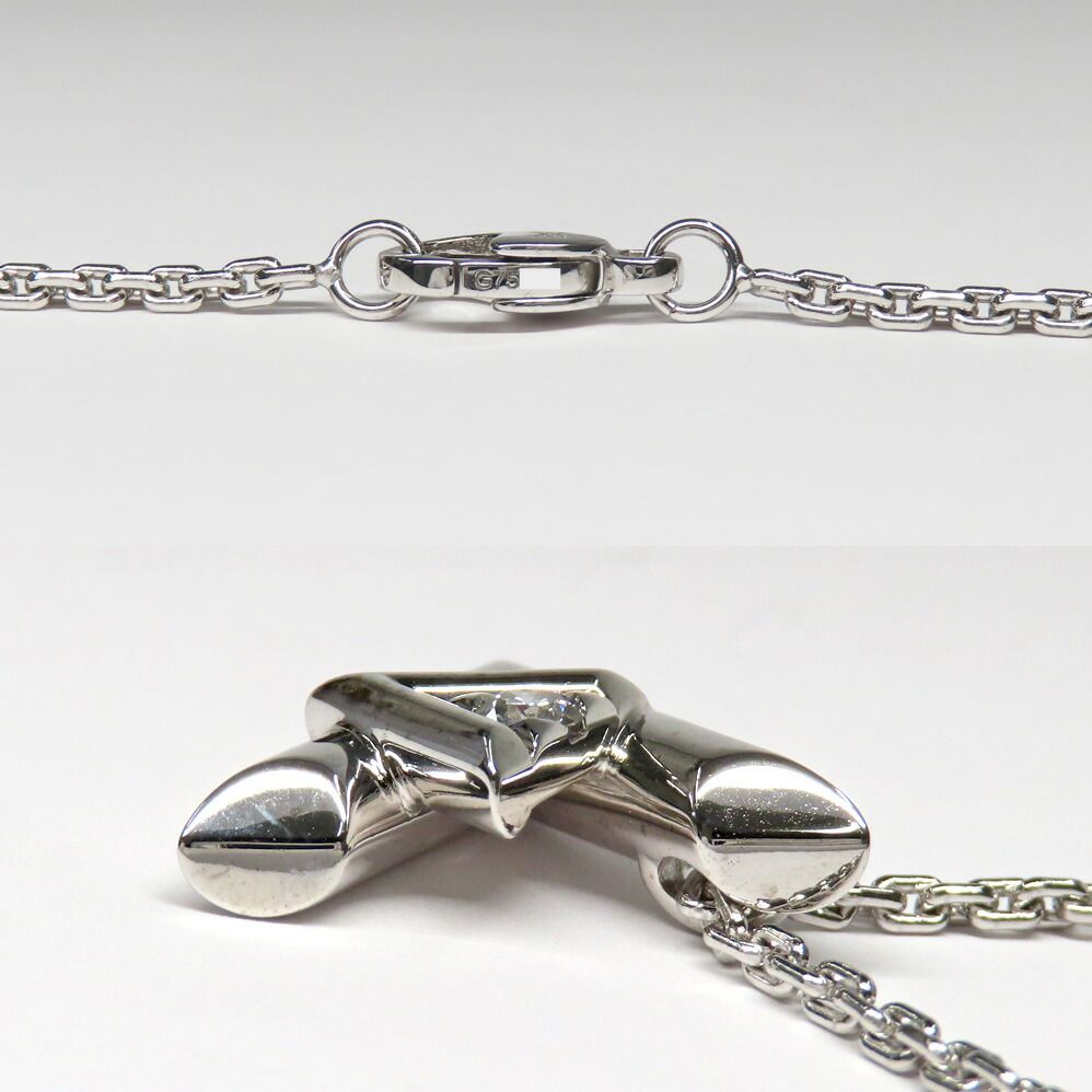 Louis Vuitton Pendant LV Volt One GM Diamond White Gold Polished — view 8
