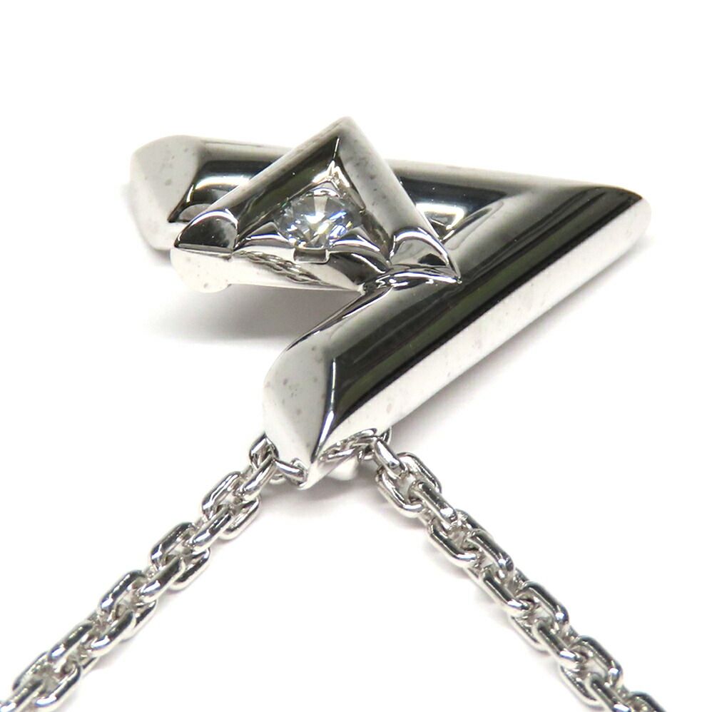 Louis Vuitton Pendant LV Volt One GM Diamond White Gold Polished — view 4
