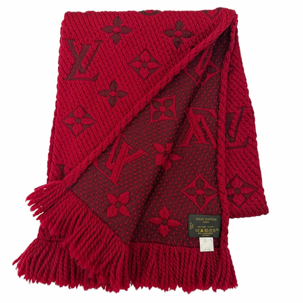 Louis Vuitton Echarpe Logo Mania Wool Silk Ruby Scarf with Fringe — view 2