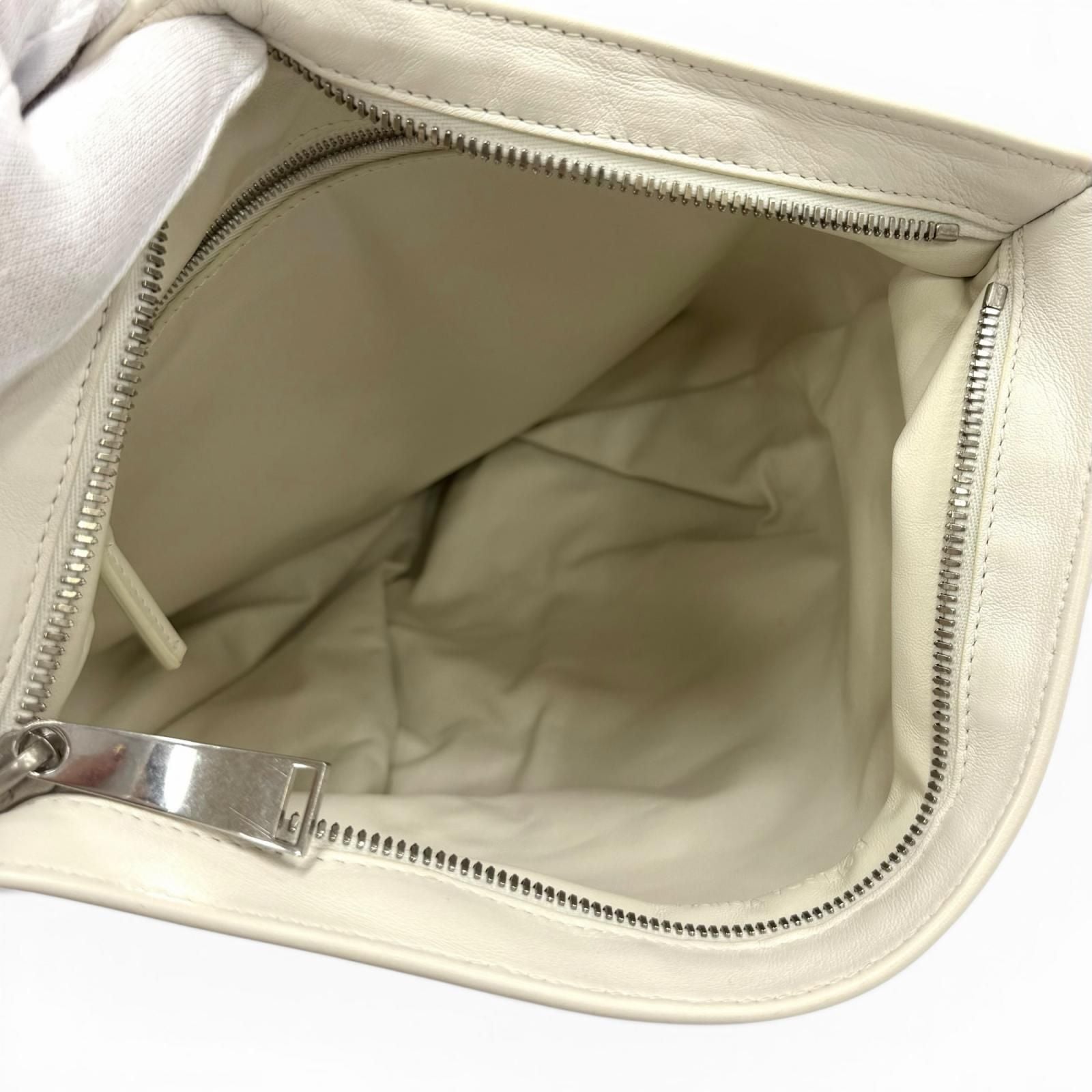 Bottega Veneta Mini the Twist Leather Handbag White — view 5