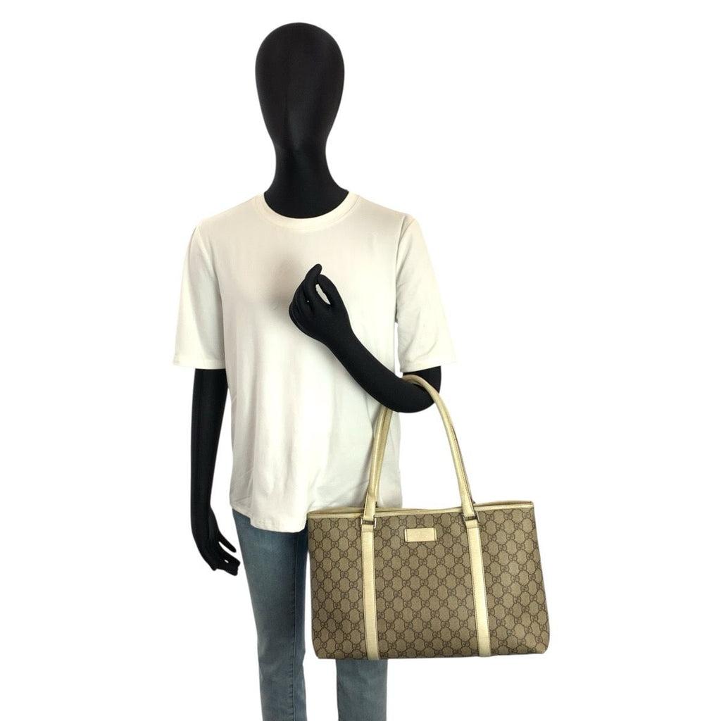 Gucci Beige Ivory Silver GG Supreme Canvas Leather Tote — view 7