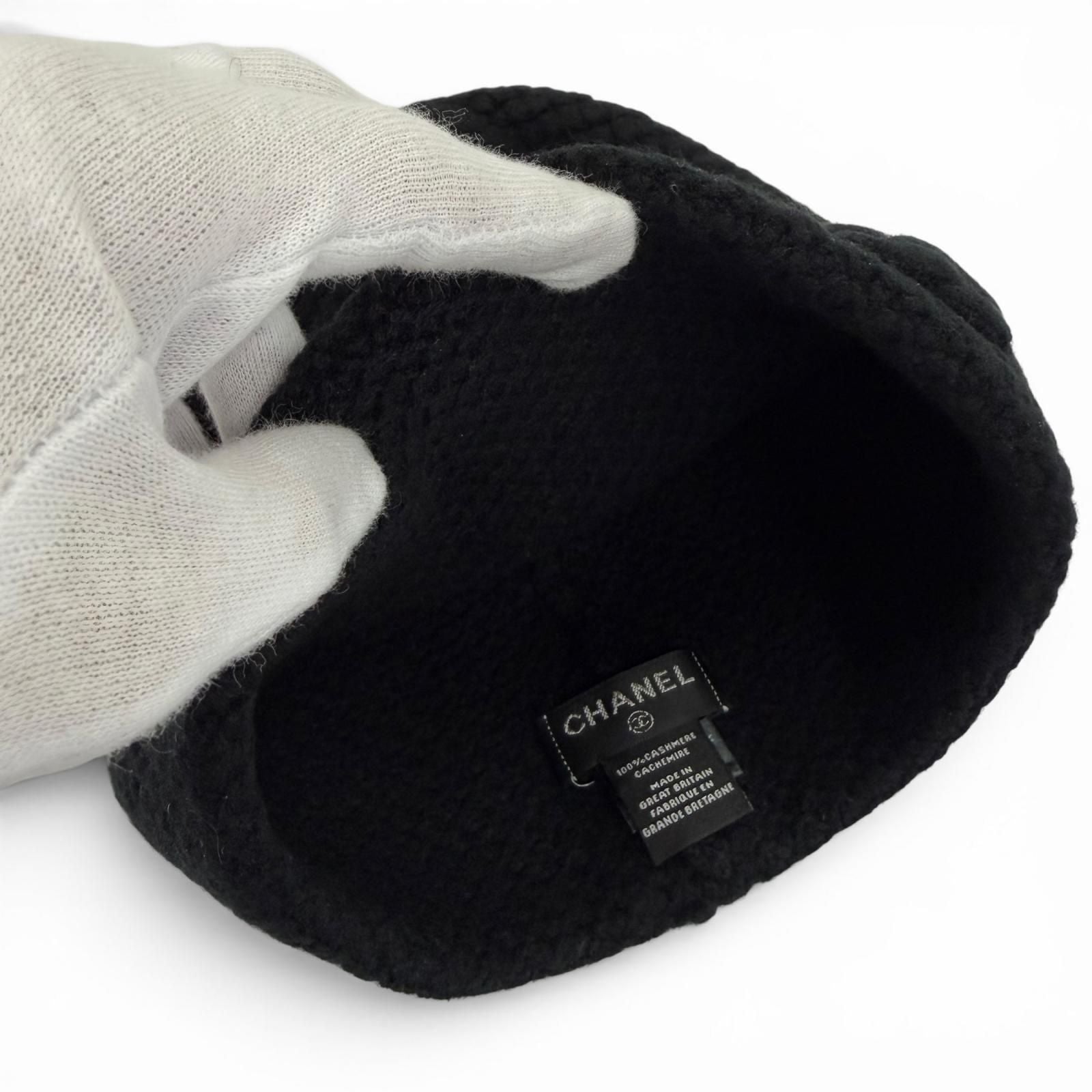 Chanel Cashmere CC Logo Embroidered Beanie Knit Cap Black — view 7
