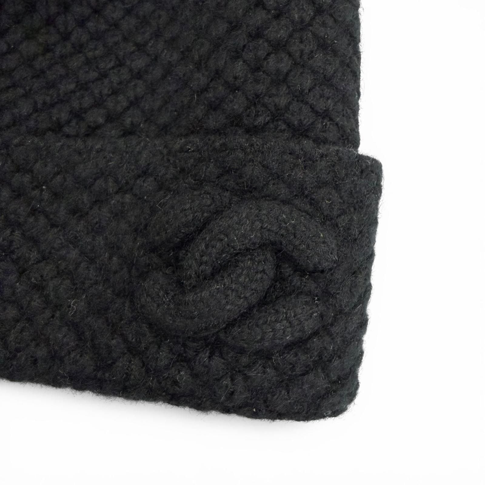 Chanel Cashmere CC Logo Embroidered Beanie Knit Cap Black — view 8