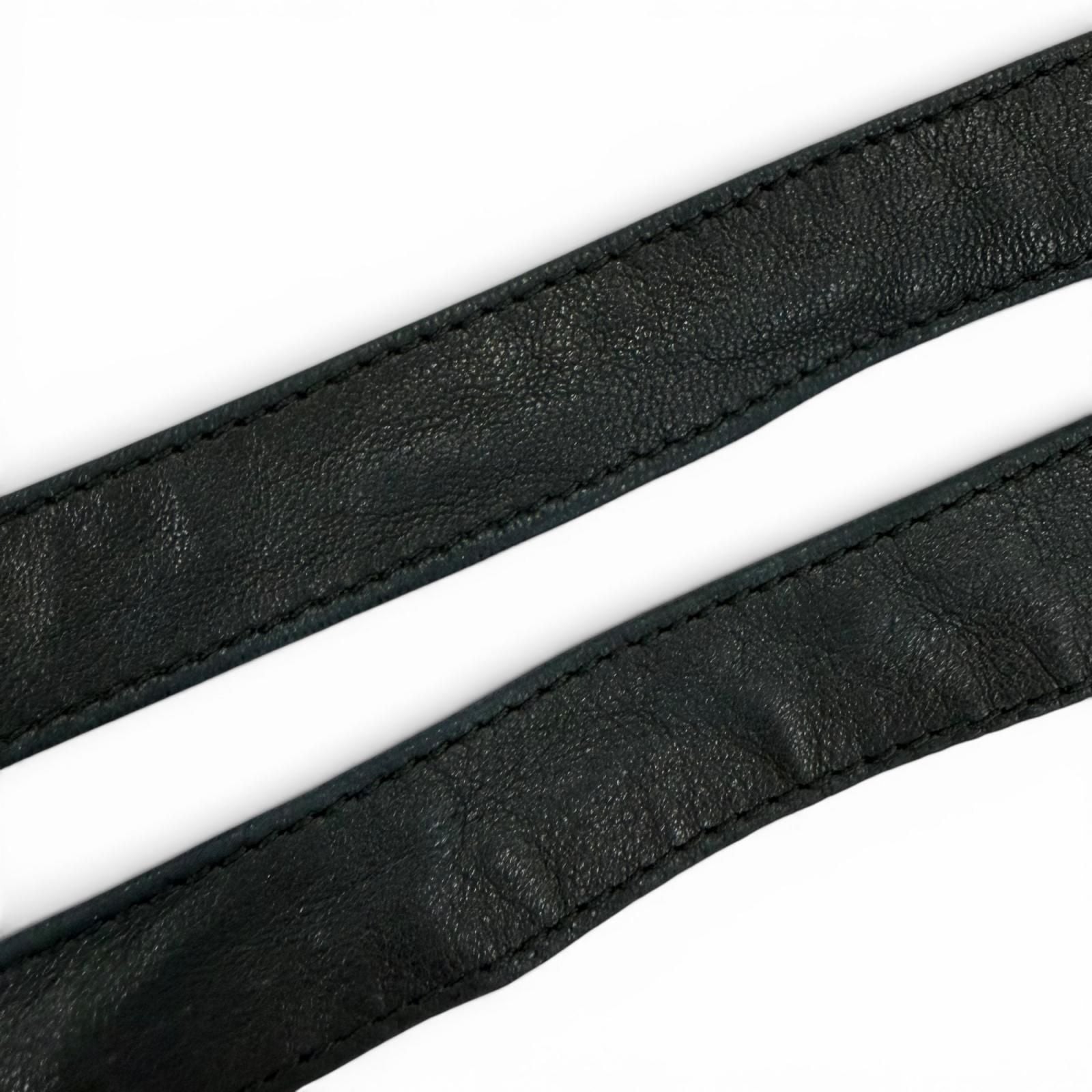 Chanel Vintage CC Logo Chain Leather Ribbon Belt Black Gold — view 8