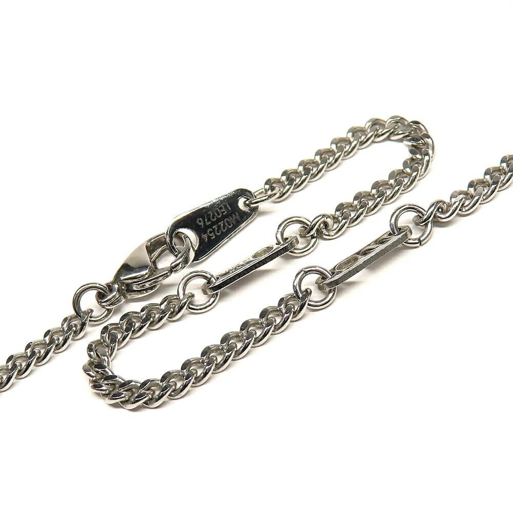 Louis Vuitton Pendant Monogram Low Necklace — view 6