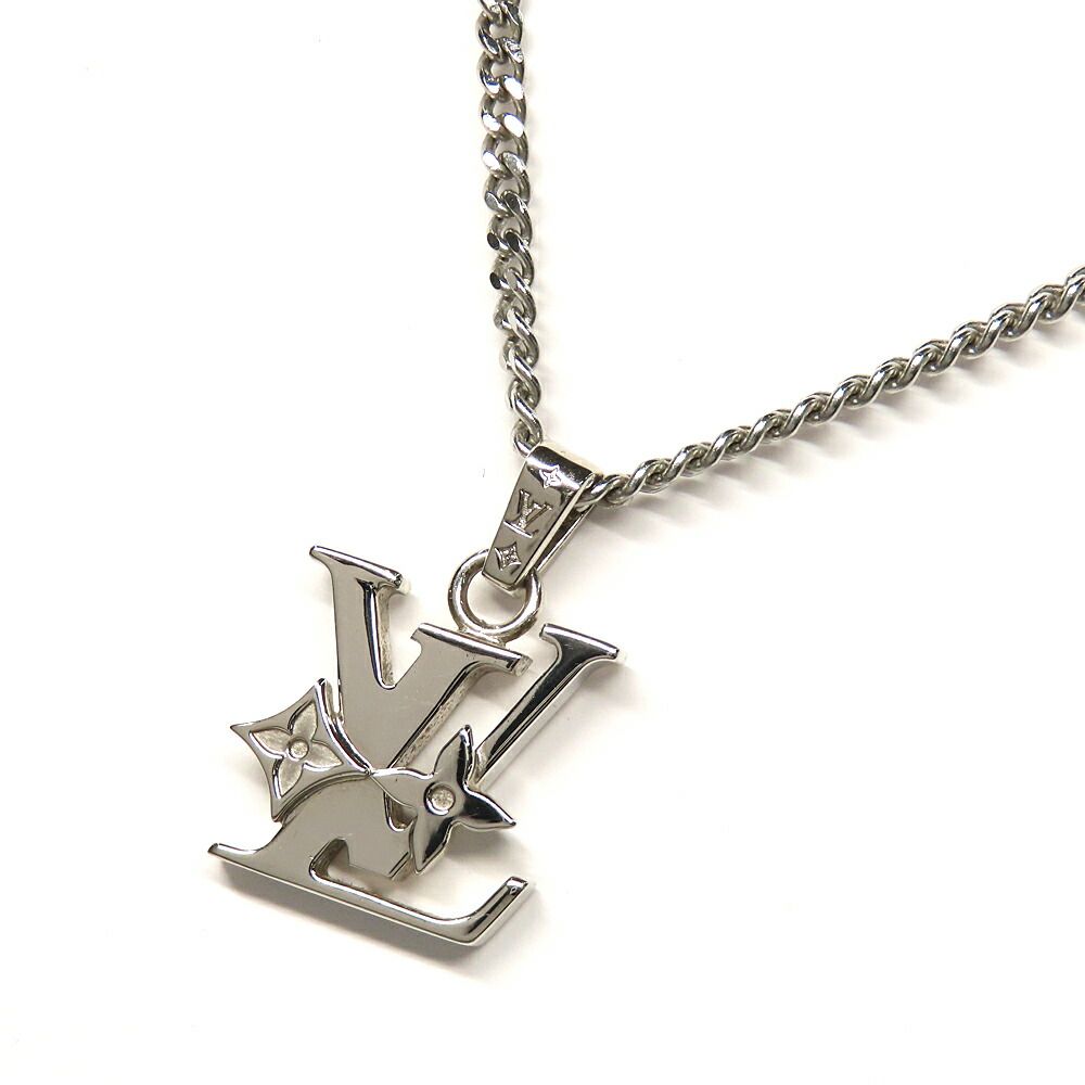 Louis Vuitton Pendant Monogram Low Necklace — view 2