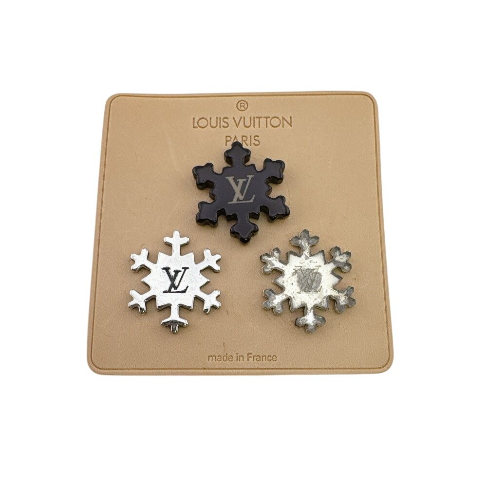Louis Vuitton Push Pin 3 Piece Set Snowflake Kit Pins Etoile de Neige Brooch — view 3